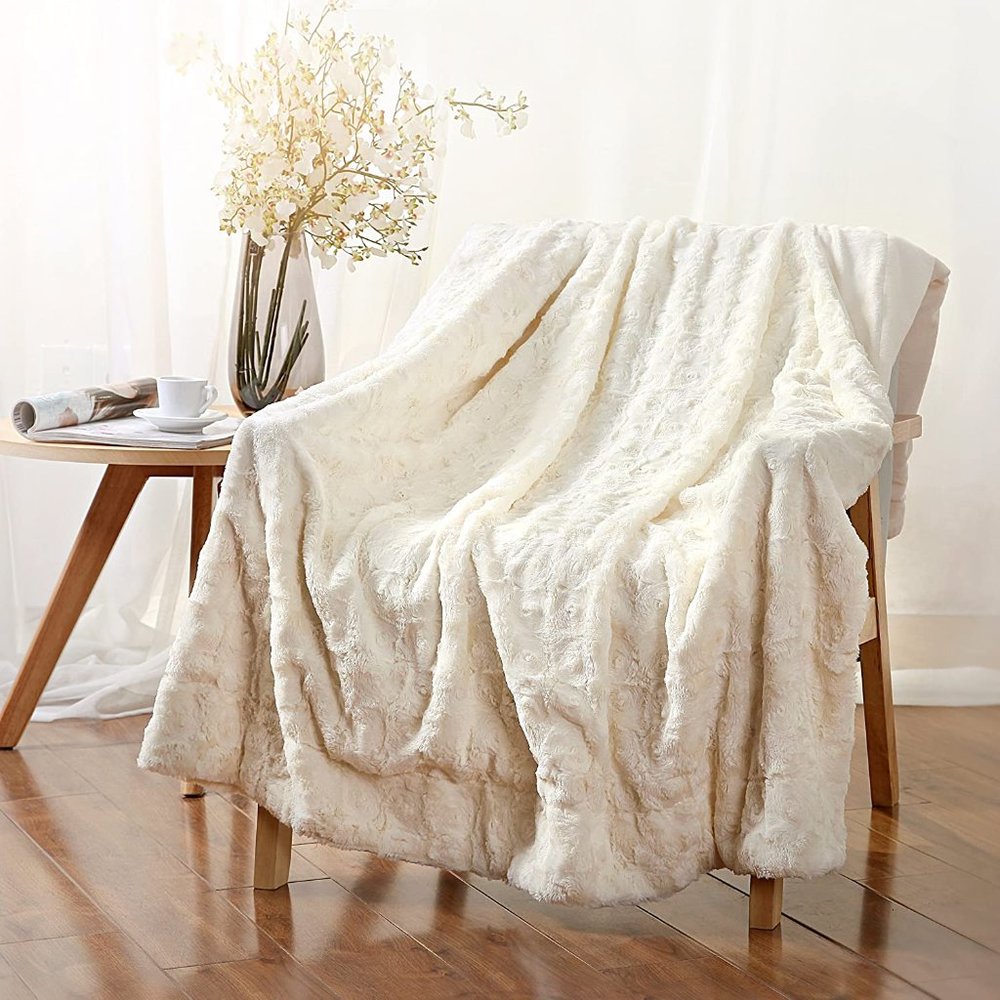 Set of 2 Faux Fur Throw Blanket, 50" x 60"